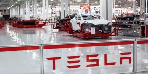 Elon Musk: Tesla baut Fabrik bei Berlin